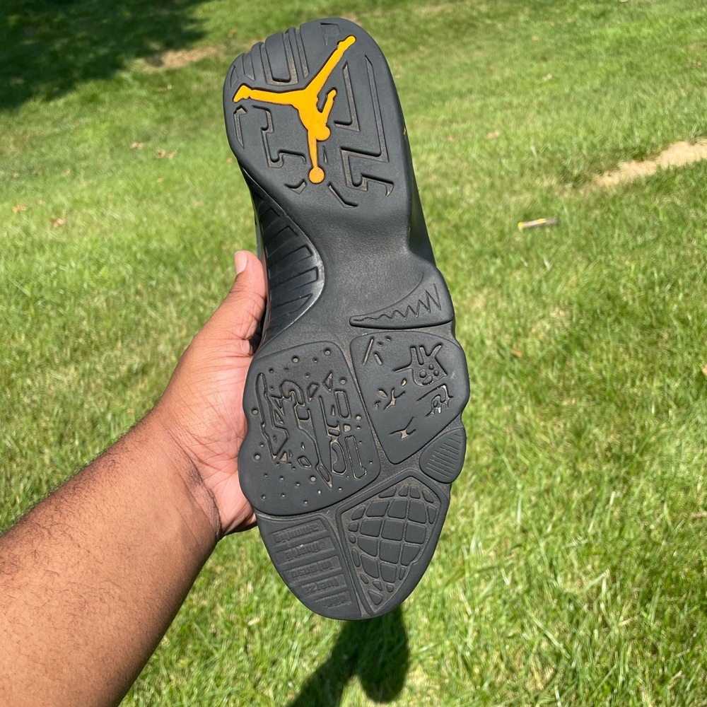 Jordan 9 retro “university gold” size 12 worn very lightly - Picture 5 of 11